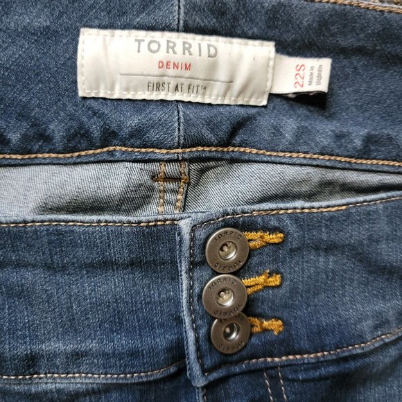 Torrid Super Comfy Stretch Jean Jegging Size 22 - Picture 10 of 14